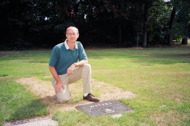 Fred at Dad's grave